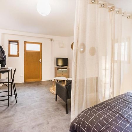 Studio Hyeres Medieval Apartment Екстериор снимка